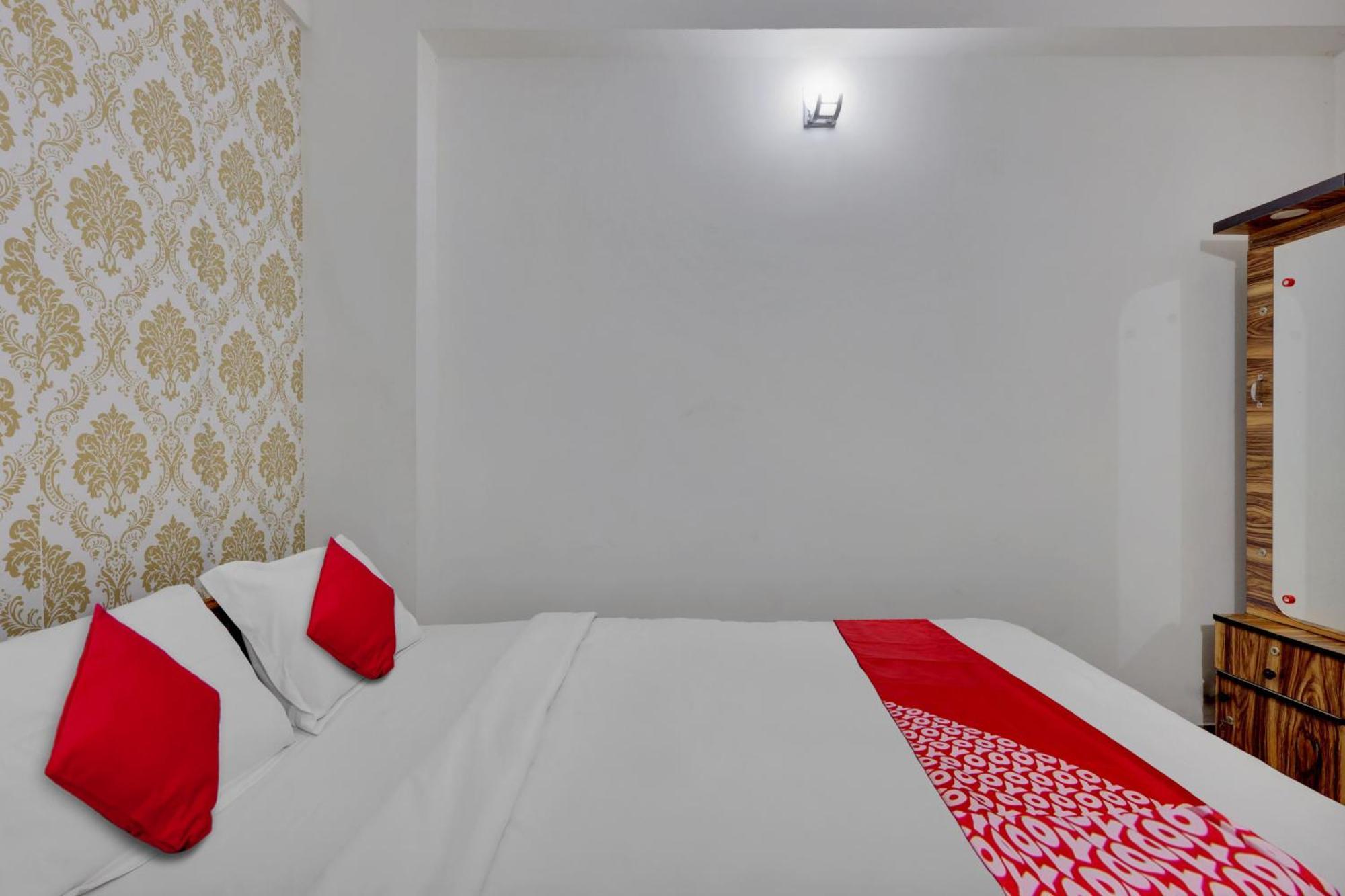 Oyo Flagship Larica Green Valley Guwahati Exterior foto